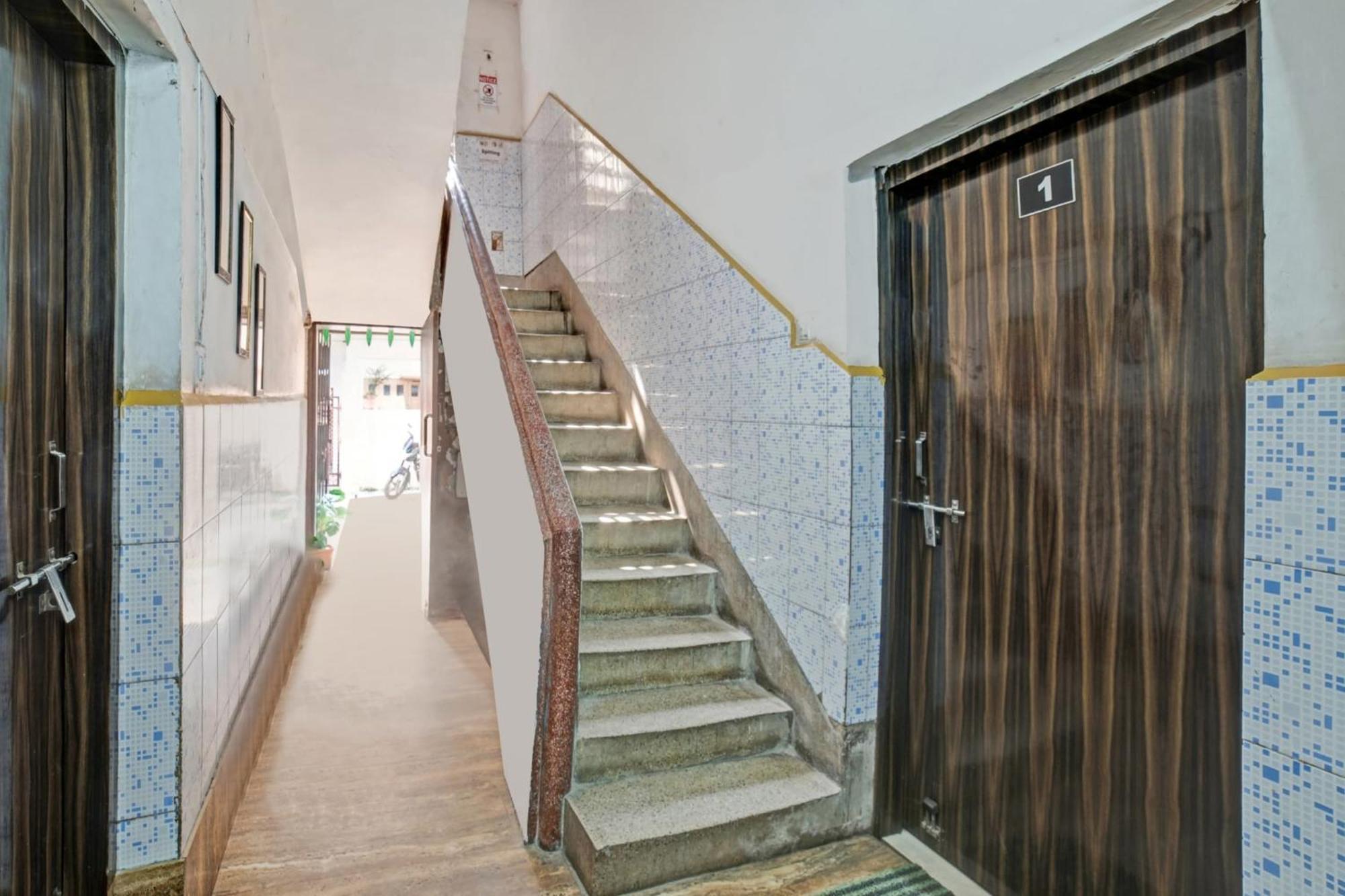 Hotel O Prakash Inn Jamshedpur Esterno foto